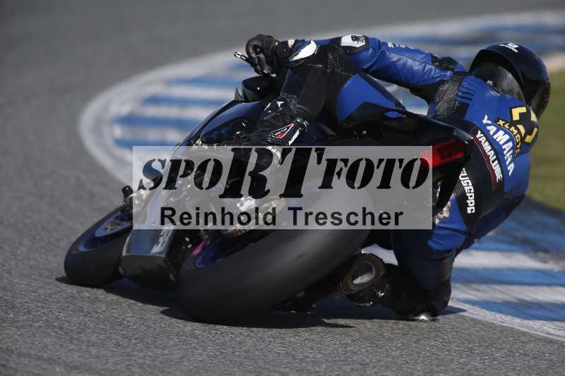 /Archiv-2024/02 29.01.-02.02.2024 Moto Center Thun Jerez/Gruppe gelb-yellow/backside